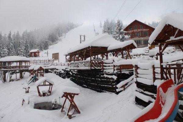 Complex Turistic Alpina Blazna Sant Hotel Kültér fotó